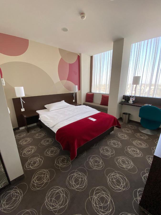 เวเบอร์ส- ดาซ โฮเต็ล อิม เรอร์เทิร์ม Hotel เอสเซน ภายนอก รูปภาพ